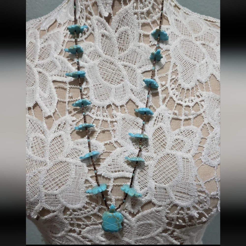 TURQUOISE TURTLE NATIVE AMERICAN NECKLACE. 15 turtles 29.5"